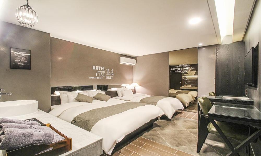Hotel 2.4 Сеул Номер фото