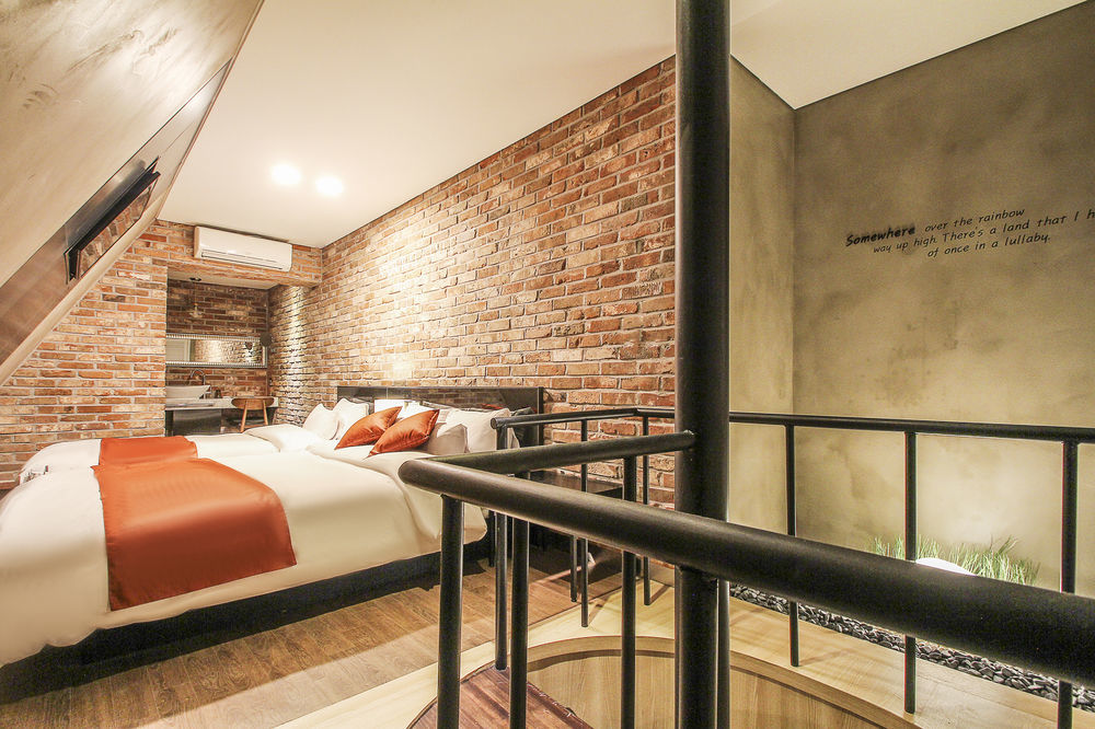 Hotel 2.4 Сеул Екстер'єр фото