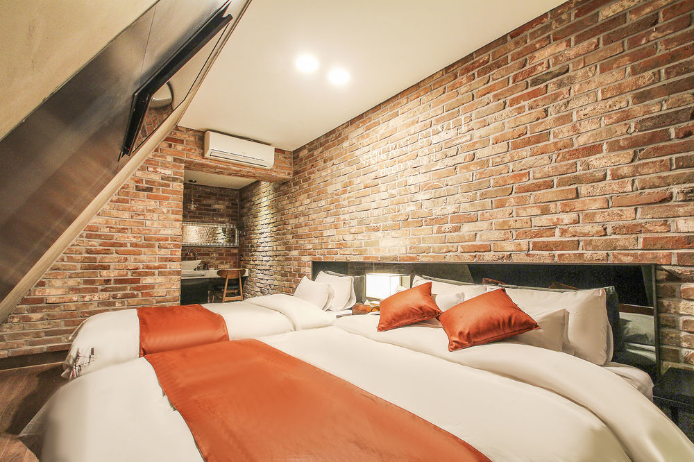 Hotel 2.4 Сеул Екстер'єр фото