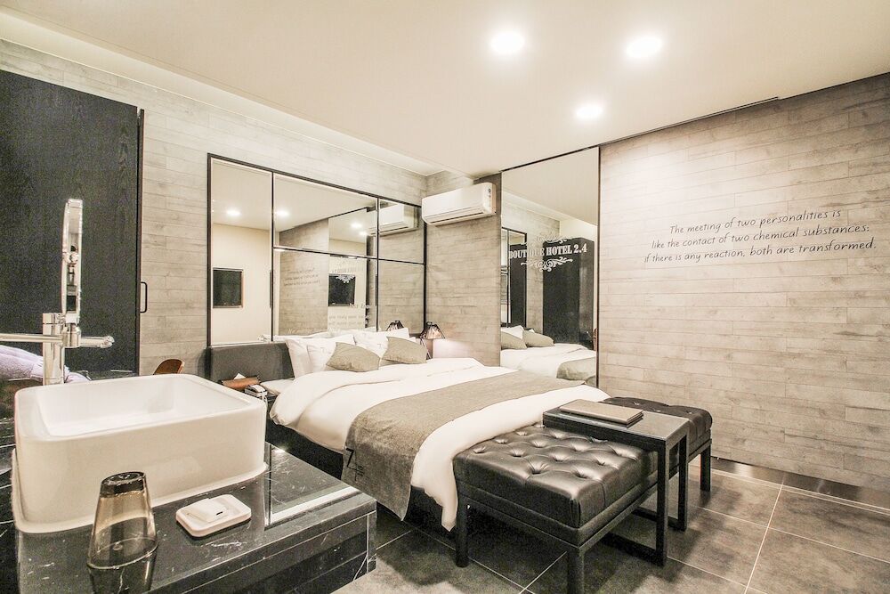 Hotel 2.4 Сеул Екстер'єр фото